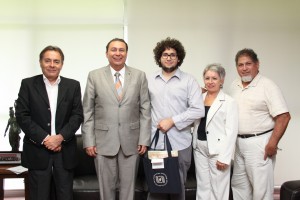 531 ESTUDIANTE RECIBE BECA A CANADA