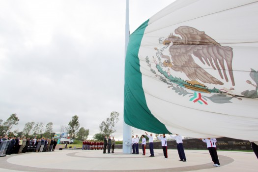 530 HONPORES A LA BANDERA