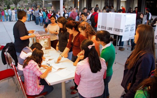 723 Votaciones UAA