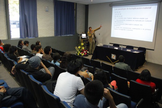 726 Confe Logica Modal Filosofia