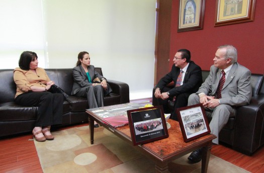 186 Visita SAT UAA-1