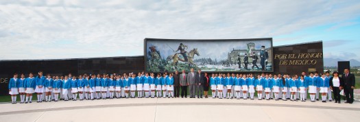 483 Honores Bandera UAA