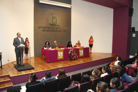 078 Dia Int de la Mujer