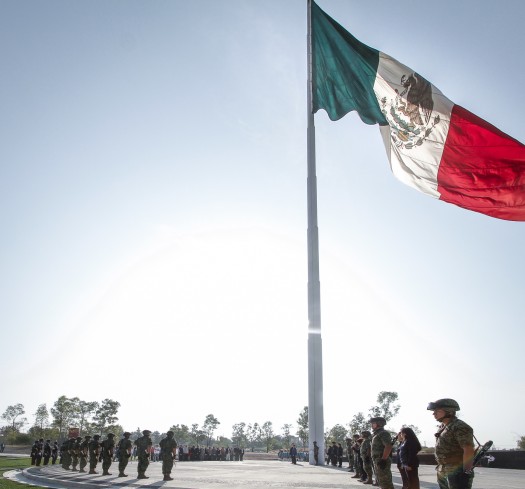 189 Honores Bandera-2