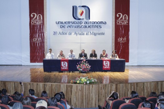 207 Conferencia Las Patronas