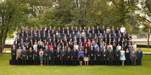 327 Foto oficial