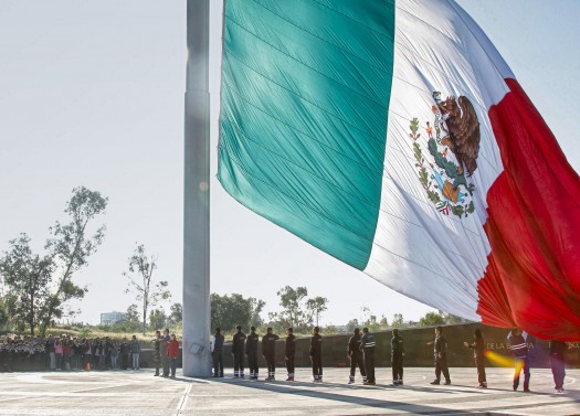 449 Honores a la Bandera UAA-01