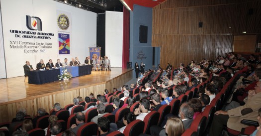 191 Ciudadano ejemplar_2