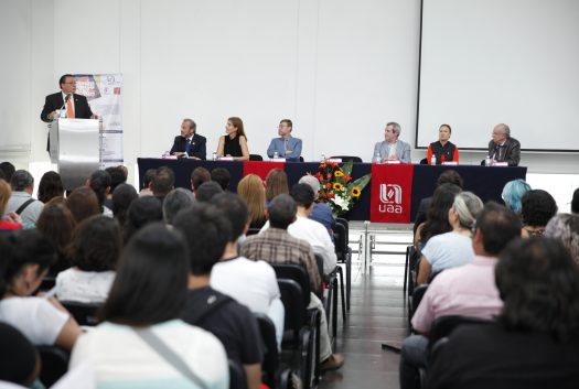 376 Catedra Alfonso Perez Romo