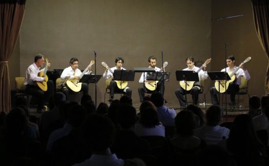 575-ensamble-de-guitarras