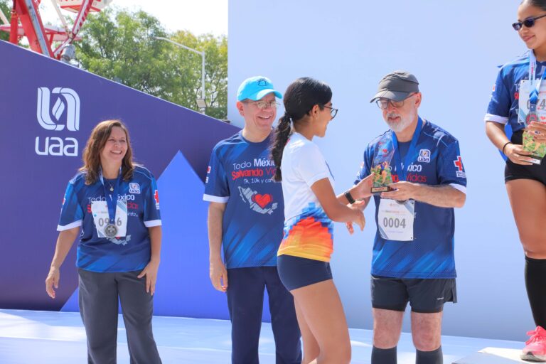 premiacion-carrera-25