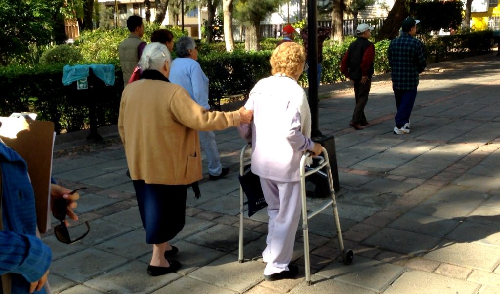 UAA aporta investigaciones de urbanismo gerontológico para ciudades amigables con los adultos mayores