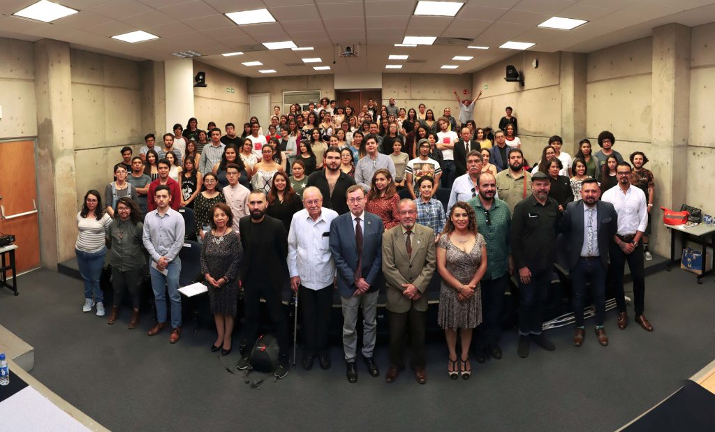 Arte y ciencia se congregan en cátedra Alfonso Pérez Romo de la UAA