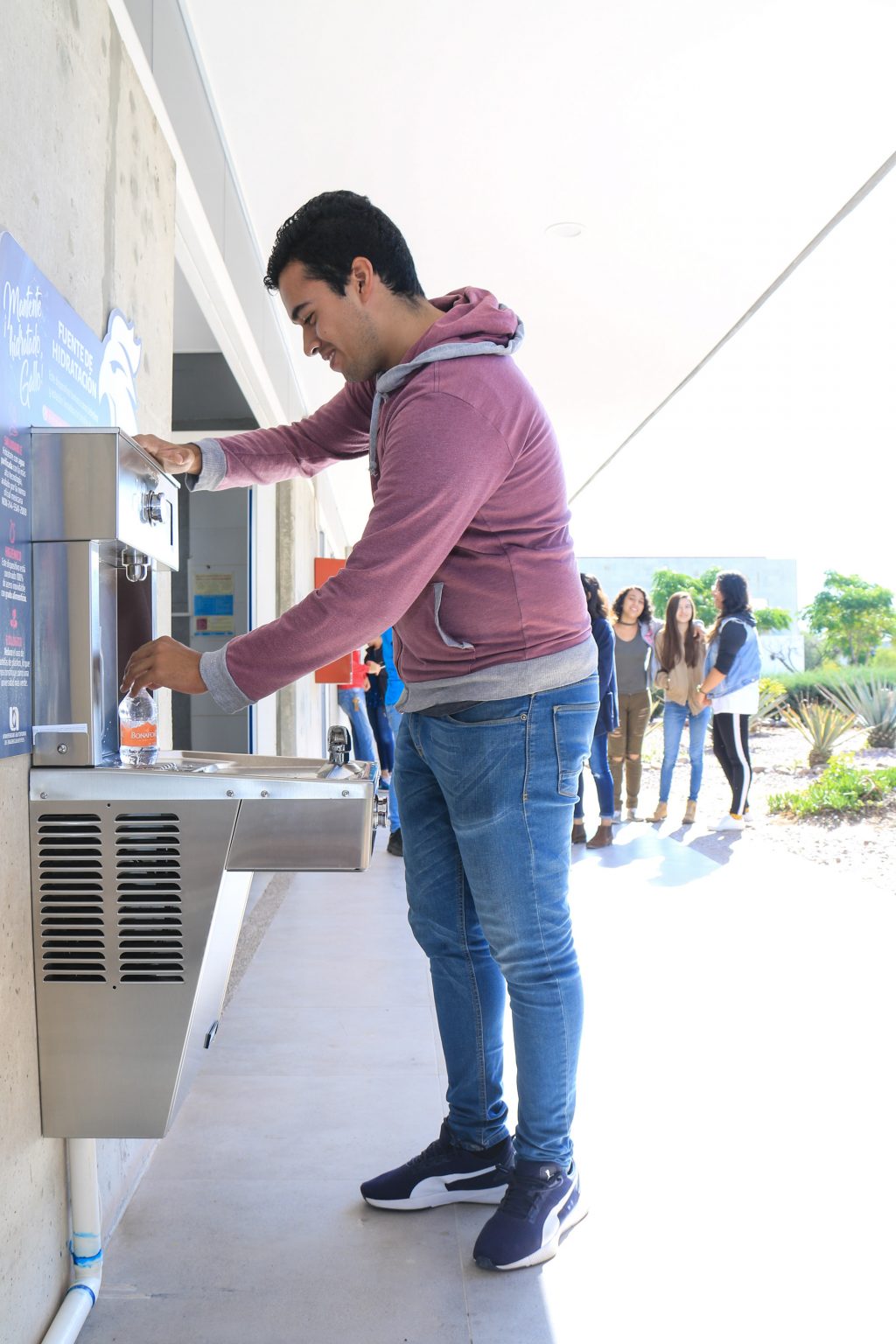 UAA coloca nuevas Fuentes de Hidratación en sus Campus