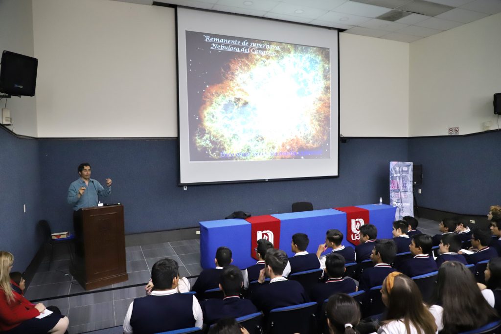 UAA organiza conferencia sobre astrofísica dirigida a jóvenes de bachillerato