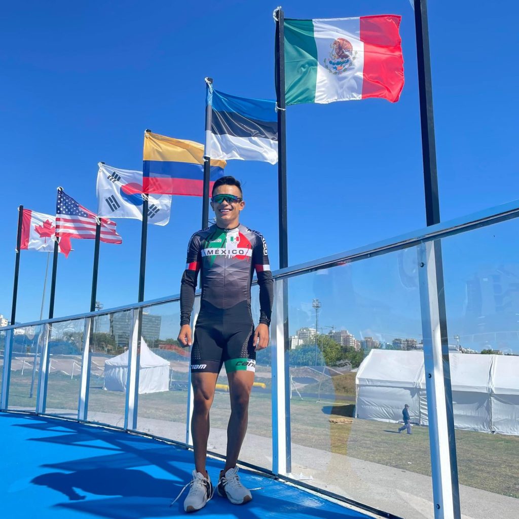Alumno de la UAA figuró en el Campeonato Nacional, Panamericano y Mundial de Patinaje de Velocidad