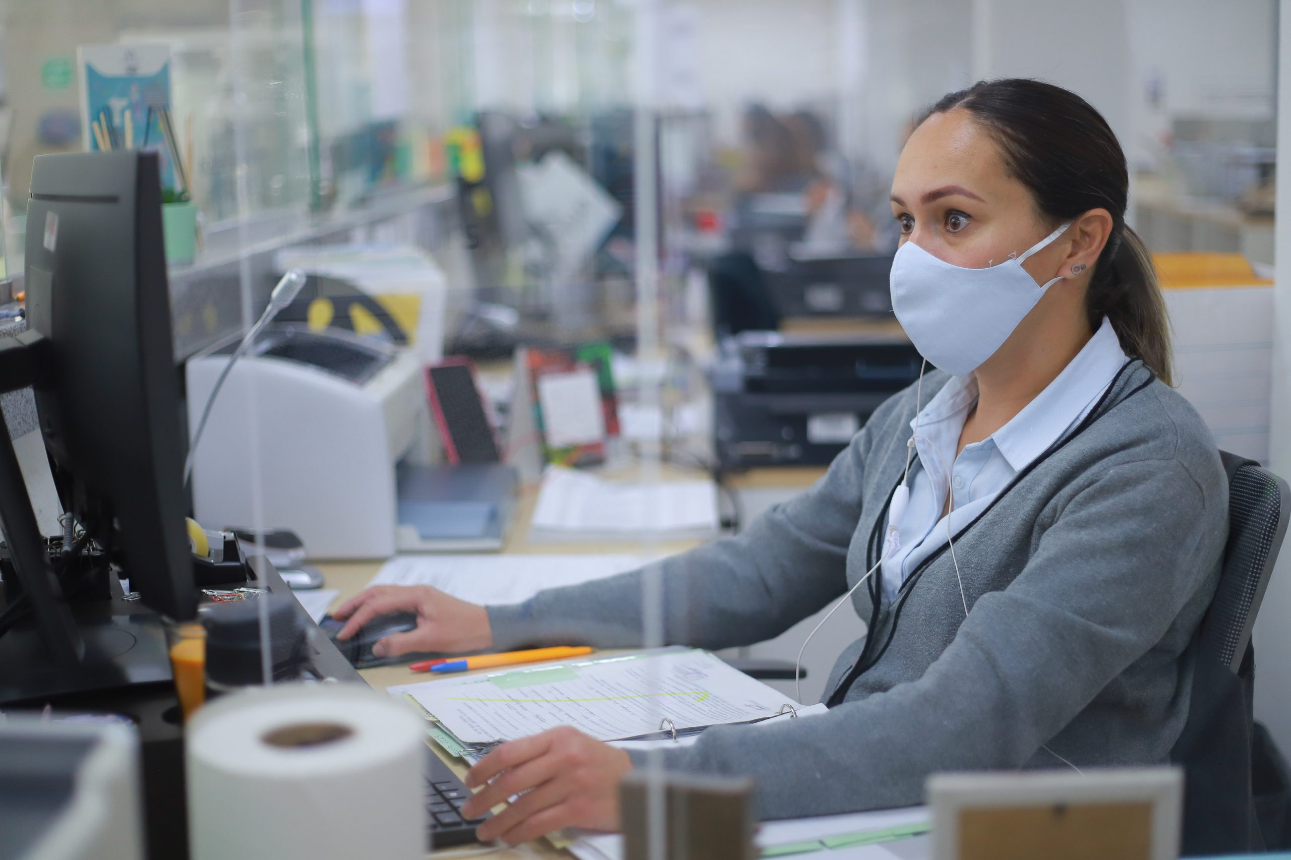 La UAA mantiene paso firma hacia la reducción del uso de papel