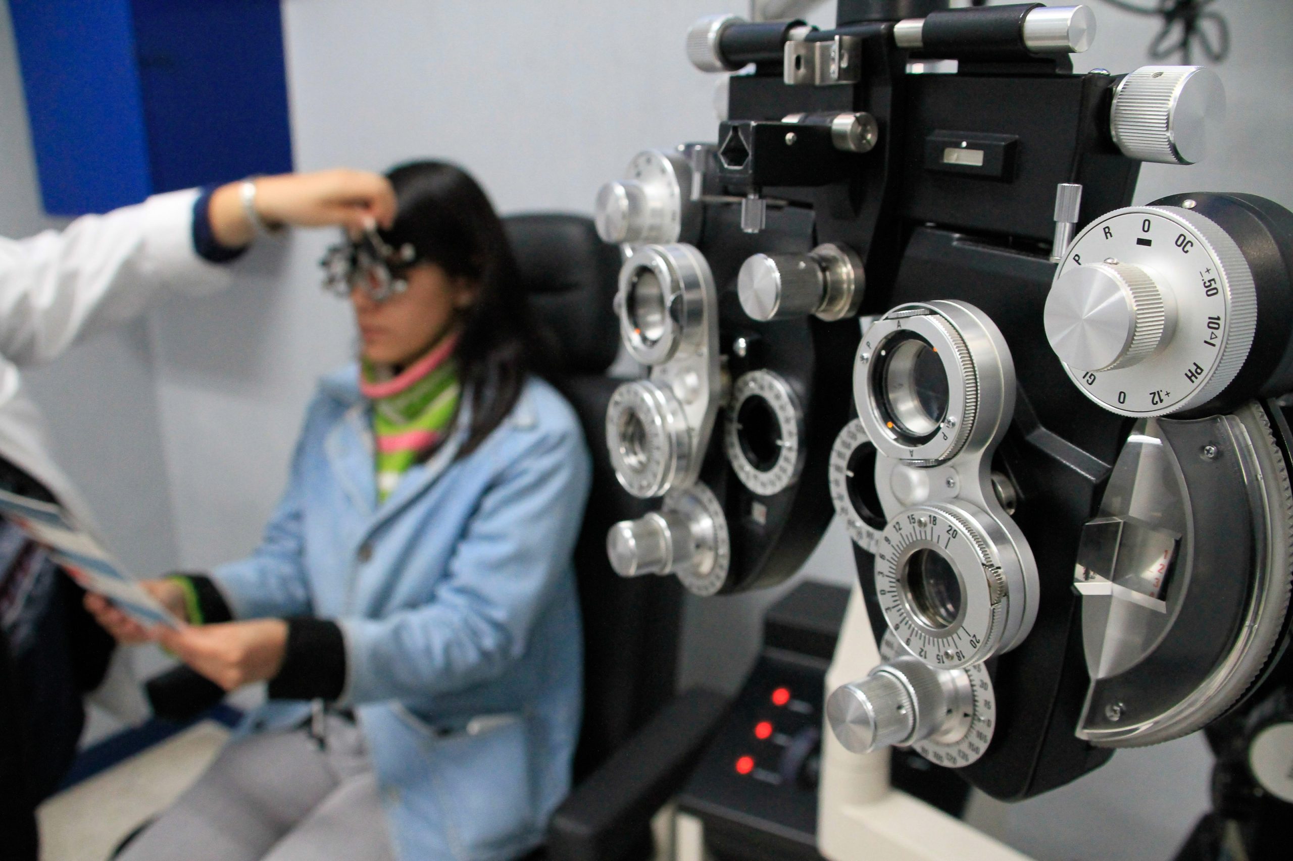 Carrera de Optometría de la UAA recibe reconocimiento por su calidad