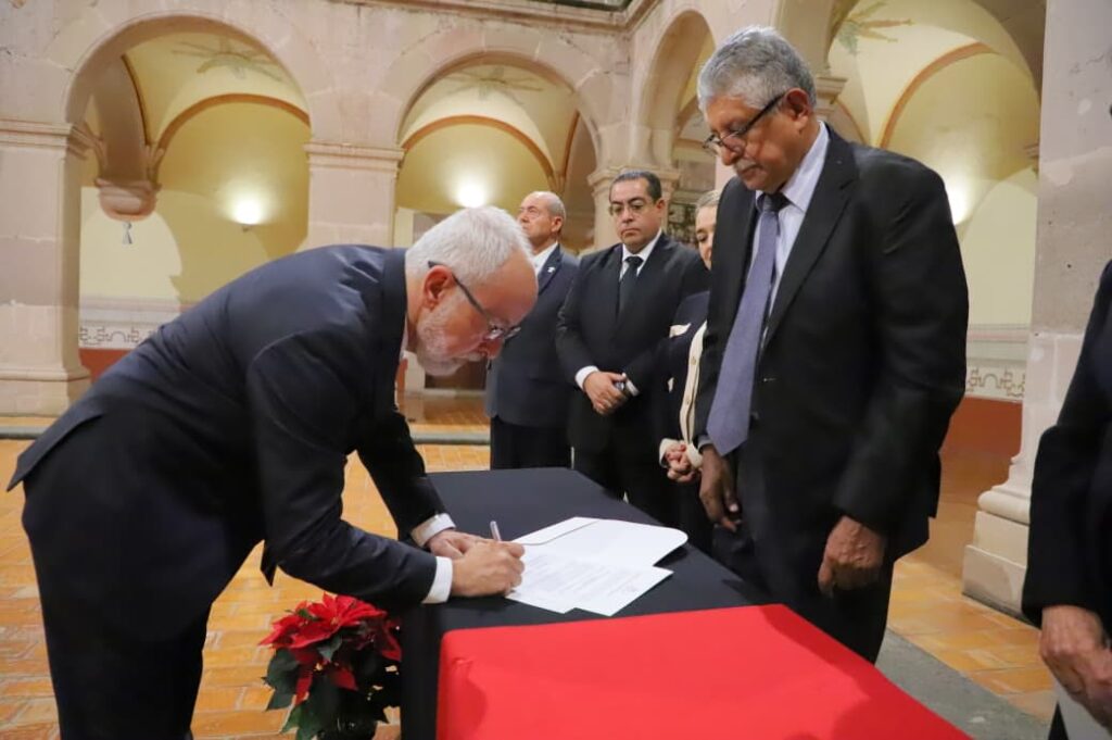 La H. Junta de Gobierno designa a nuevo rector y decanos de los centros académicos de la UAA