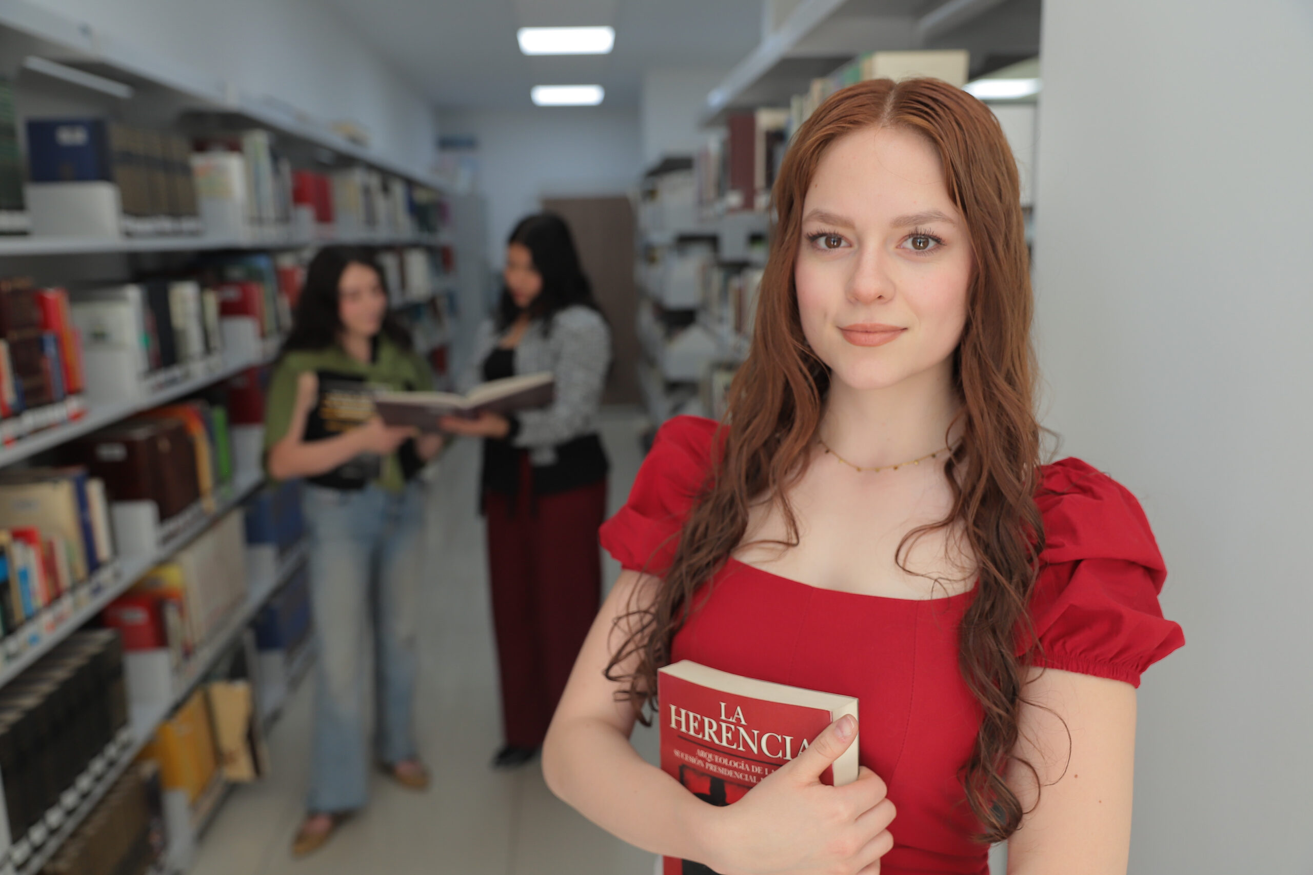 UAA fortalece la formación profesional con cursos en IA y habilidades informativas