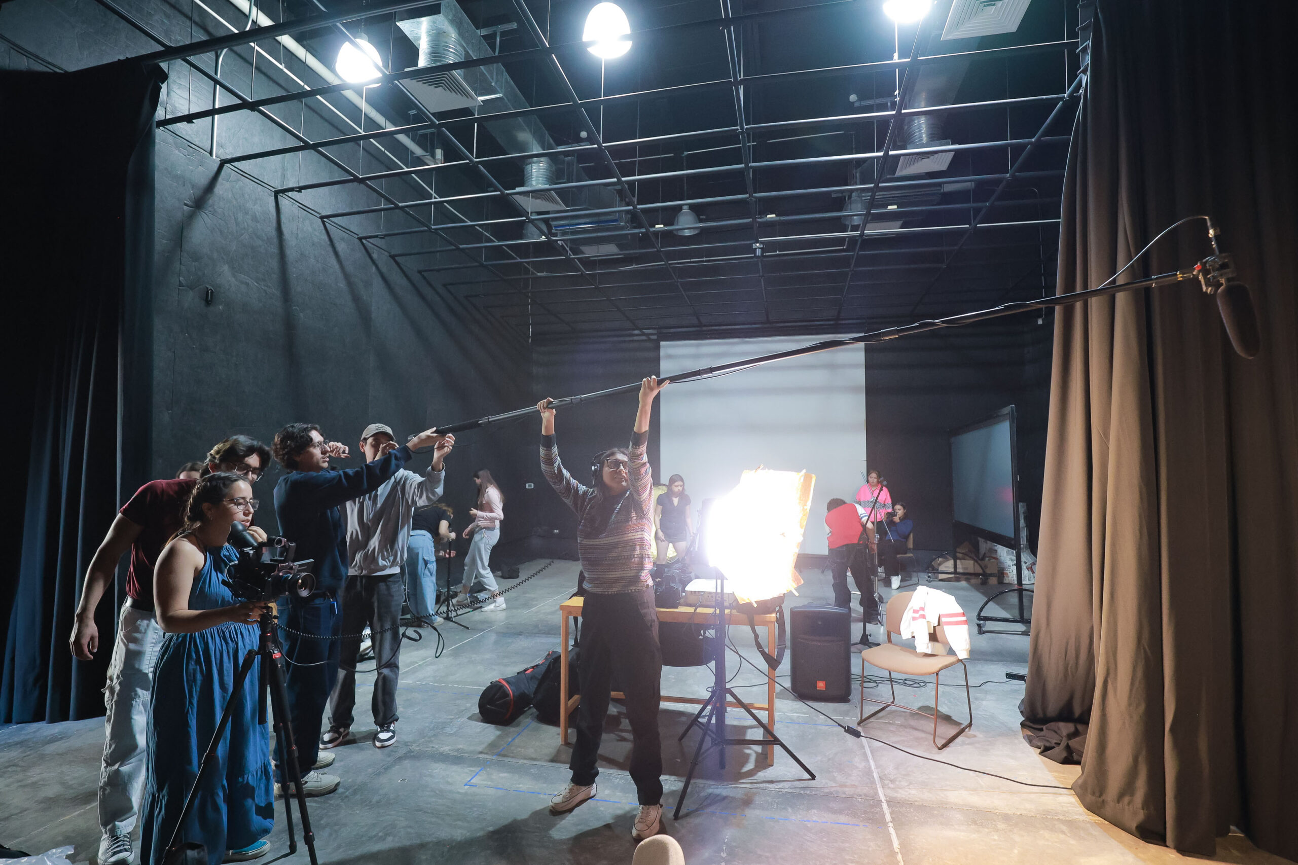 Inteligencia Artificial en el cine universitario: herramientas, ética y creatividad en diálogo