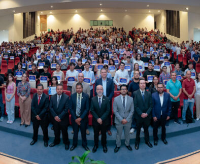 UAA celebra excelencia académica de estudiantes que responderán a retos tecnológicos del país
