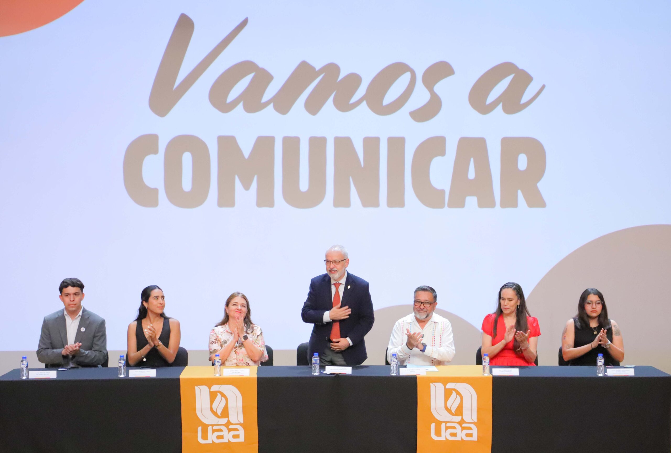 “Vamos a comunicar”: la UAA abre diálogo sobre el impacto social de las nuevas tecnologías