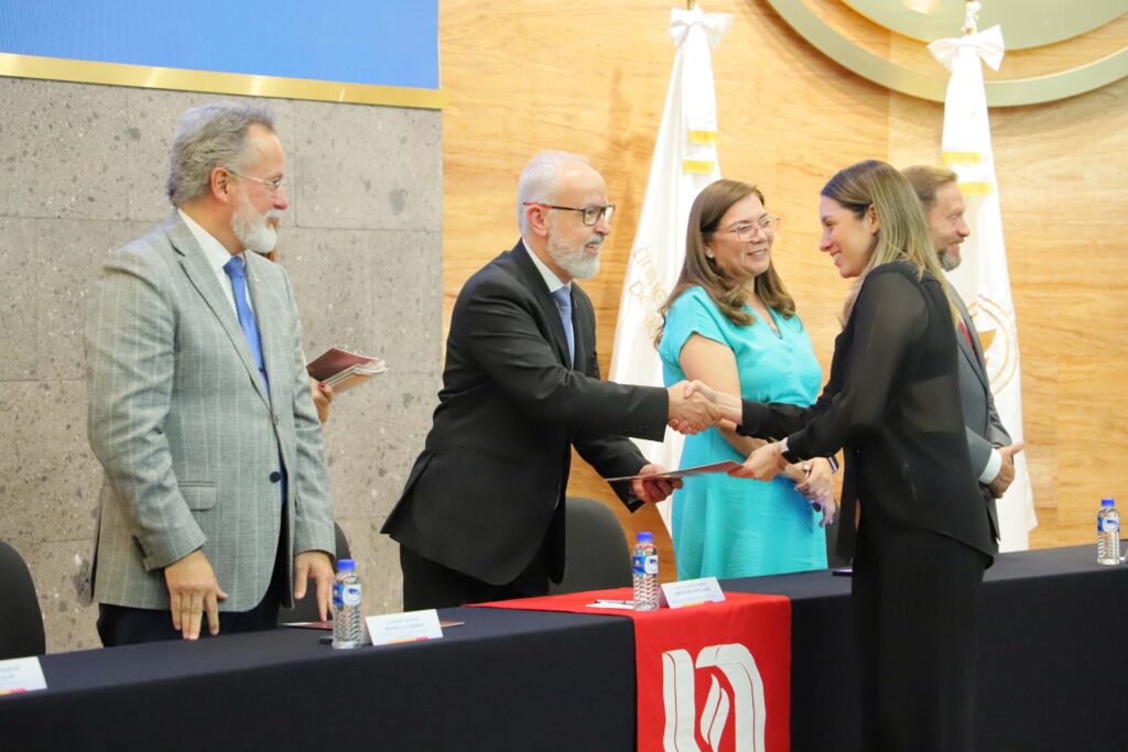 Docentes de la UAA inician semestre con reflexión sobre la inteligencia artificial y el futuro de la educación superior