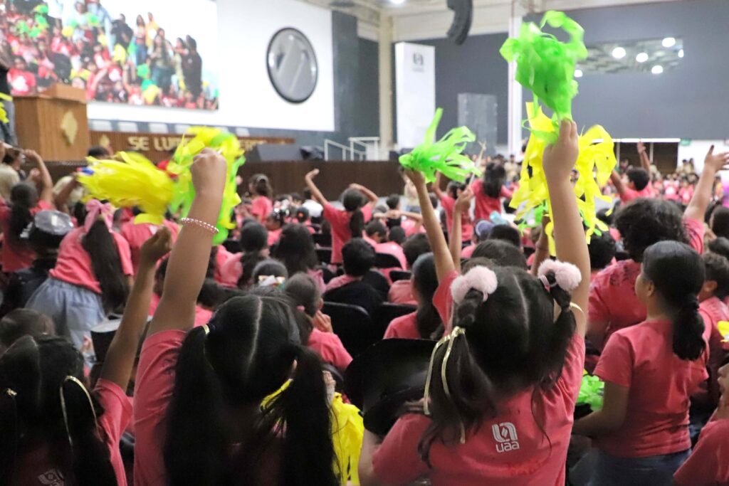 Concluye Pollitos 2026: más de 500 niñas y niños vivieron un verano de aprendizaje y diversión en la UAA