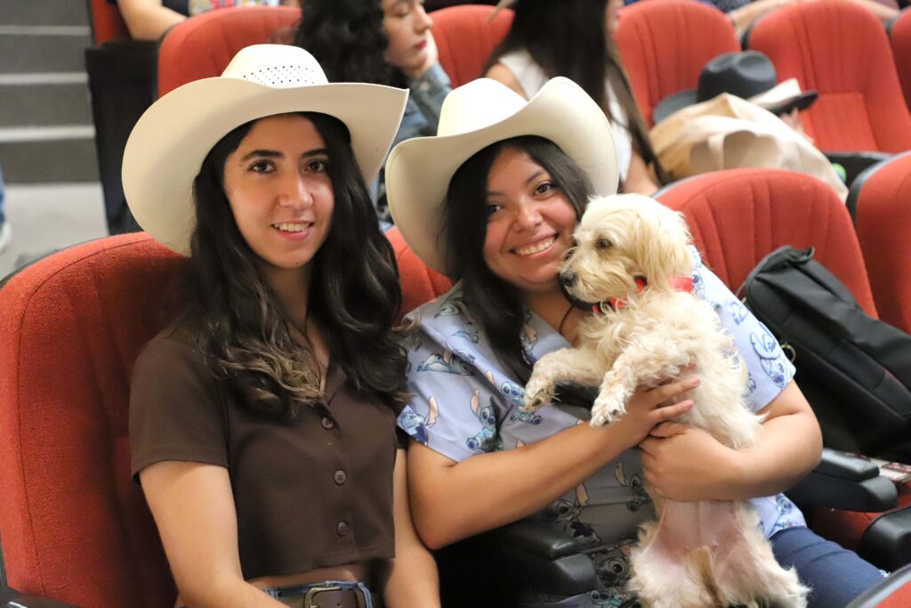 Celebra la UAA 53 años de la carrera de Médico Veterinario Zootecnista y su impacto en el desarrollo agropecuario