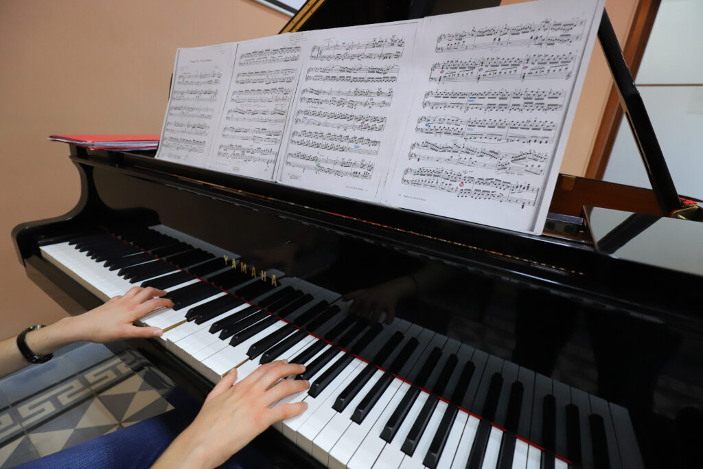 Muestra la UAA impacto positivo de la música en adultos mayores en la Gaceta Nacional Universitaria