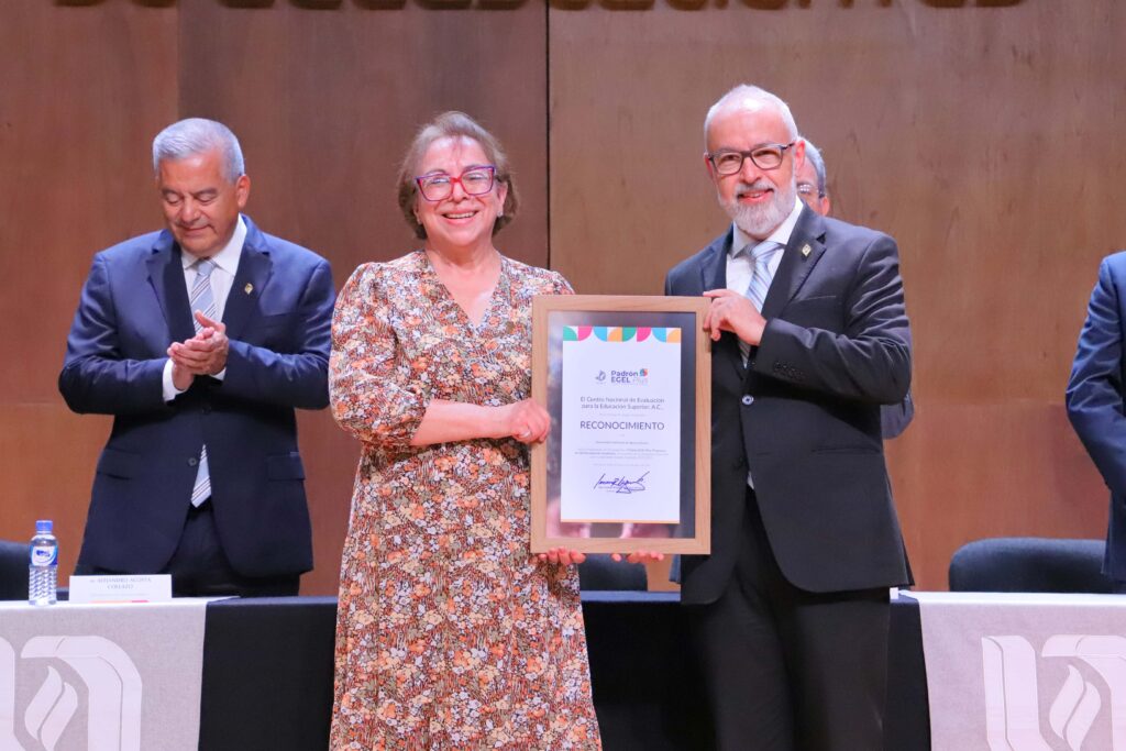 Reconoce la UAA a programas educativos integrados al Padrón de Alto Rendimiento Académico del CENEVAL