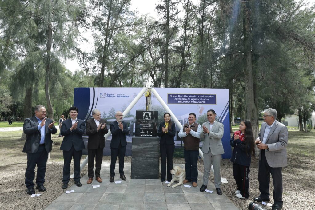 UAA amplía cobertura educativa en el estado: Colocan primera piedra del nuevo BACHUAA Plantel Villa Juárez